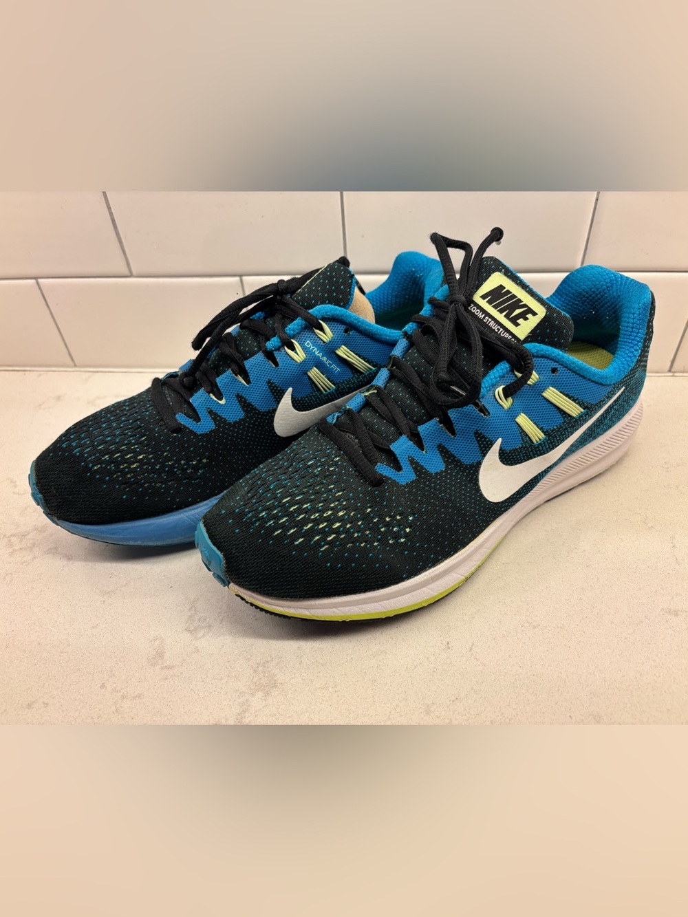 Nike Men’s Zoom Structure Running Shoes - Black with Blue & Lime Accents - 8
